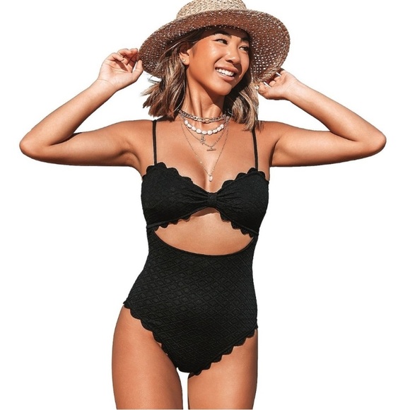 Cupshe seaside holiday Black cutout one piece monokini swimsuit M NEW - Picture 1 of 10